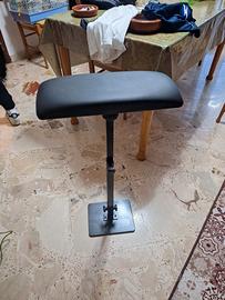 poggia braccio per tatuaggi 