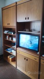 mobile da salotto con vetrina e libreria in legno 