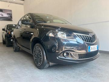 LANCIA YPSILON 1.0 FIREFLY 5 porte Hybrid *GOLD* 2