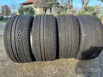 255/35R19  Hankook nuove