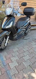 Beverly 350