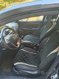 Lancia y 1.3 Multijet  95cv s.s. gold
