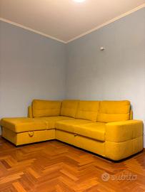 Divano letto angolare con pouf contenitore