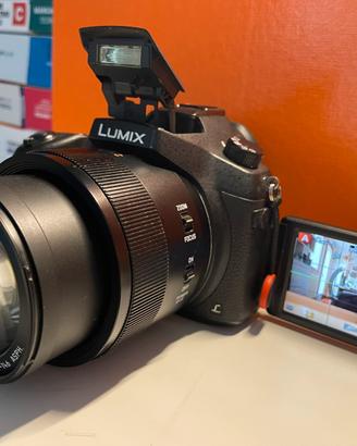 Panasonic lumix fz1000 obiettivo Leica 25-400, 4k