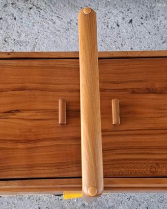 Cassetta per cucito in legno di ciliegio massello