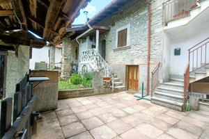 CASA SEMINDIPENDENTE A BORGHETTO DI BORBERA