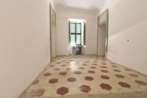 4 LOCALI A TERAMO