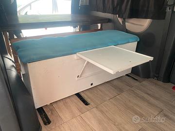 Kit camperizzazione Mini Van: letto e panca divano