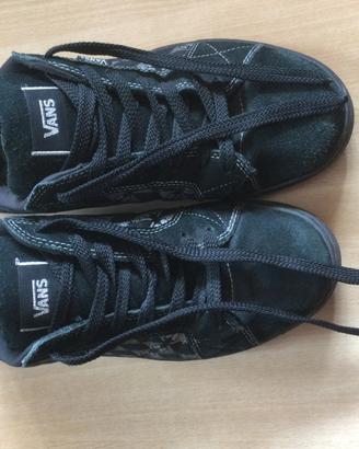 Sneakers Vans in pelle nera n. 42 (9) usate