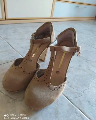 Scarpe in vera pelle e camoscio