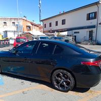 alfa romeo Giulia 200 cv