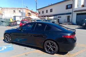 alfa romeo Giulia 200 cv