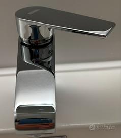 Miscelatore lavabo bagno grande e  piletta