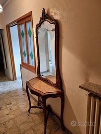 Console stile liberty con specchio