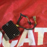 Regolatore di tensione trifase ducati 749 999