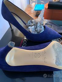 Décolleté blu
