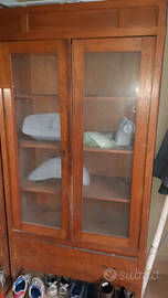 Vetrina da restaurare