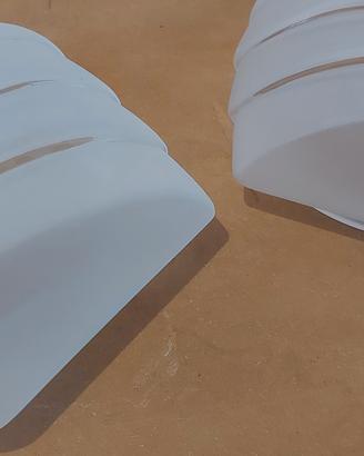 Illuminazione da parete e soffitto.