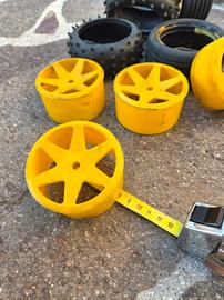 Treno 4 ruote e cerchi 1:8 Buggy RC  Modellismo