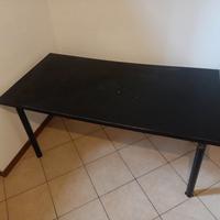 Scrivania IKEA usata modello VIKA AMON