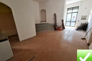 Locale Commerciale C1 Villa San Giovanni 101 Mq