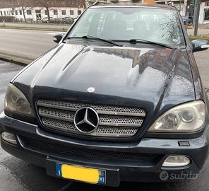 Mercedes-benz ML 270 turbodiesel cat CDI SE Leathe