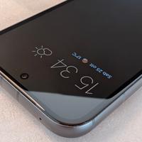 Google Pixel 8a + 2 cover