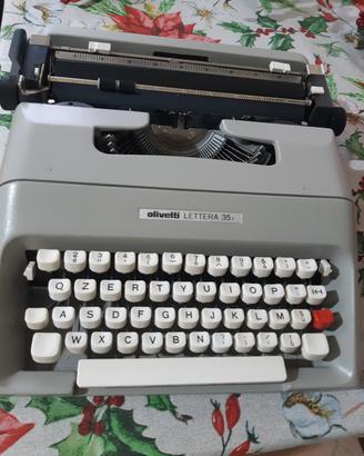 Macchina da scrivere 