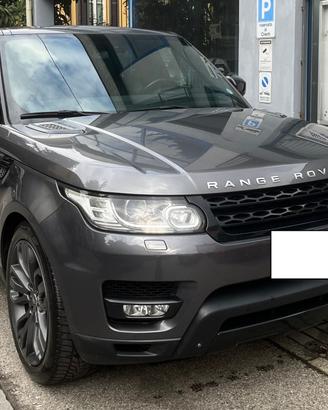 Land Rover - Range Rover Sport 3.0 TDV6 HSE Dynami