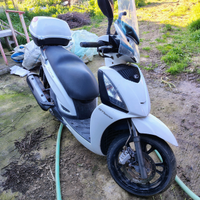 Kymco People GT 200i (2014) - Solo 26.000 km