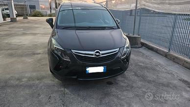 Opel Zafira C Tourer metano