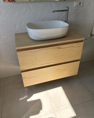Mobile bagno Azzurra con lavabo e specchio inclusi