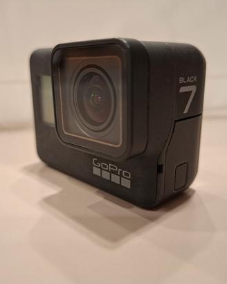 GoPro Hero 7 Black + vasta serie accessori 