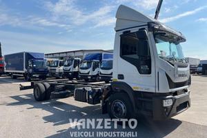 IVECO140E28 EUROCARGO A TELAIO con TRAINO!!