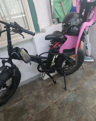 Bici eelettrica icone marines