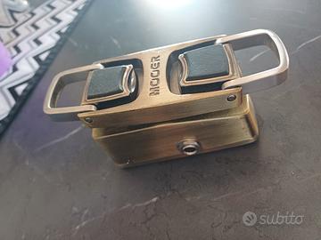 pedale per chitarra elettrica