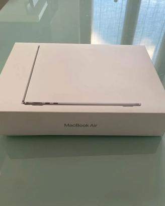 MacBook Air 13” M2