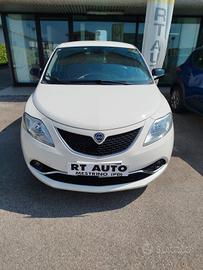 Lancia Ypsilon 1.2 69 CV 5 porte Gold