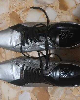 scarpe argento e ne LE VOICE