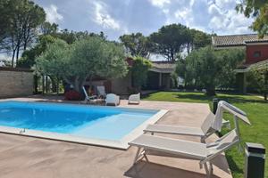 Pescara Villa con piscina per vacanze ed eventi