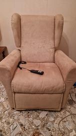 Poltrona Relax Elettrica RC – Modello REF 900