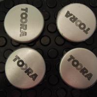 Quattro tappi coprimozzo Toora nuovi