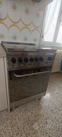 Cucina a gas Lofra con forno elettrico perfettamen