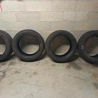 gomme estive 215/55f18