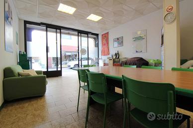 NEGOZIO A BAGNOLO CREMASCO