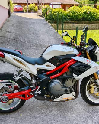 Moto Benelli TNT 1130 sport evo 2007