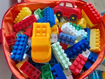 Gioco  costruzione tipo lego grandi 