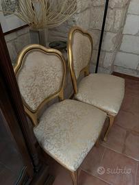 Sedie in tessuto damascato