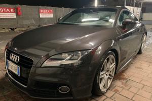 Audi TT 2.0 tfsi S-Line S-Tronic