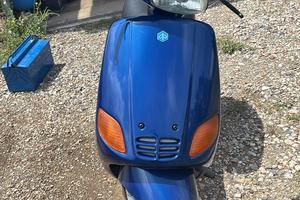 Piaggio zip